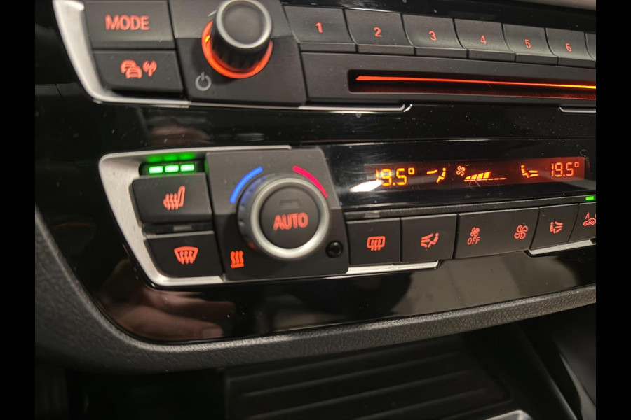 BMW 1-serie 118i M-SPORT NAVI/SCHUIFDAK/LED/DAB/LEDER/ECC/PDC/CRUISE///