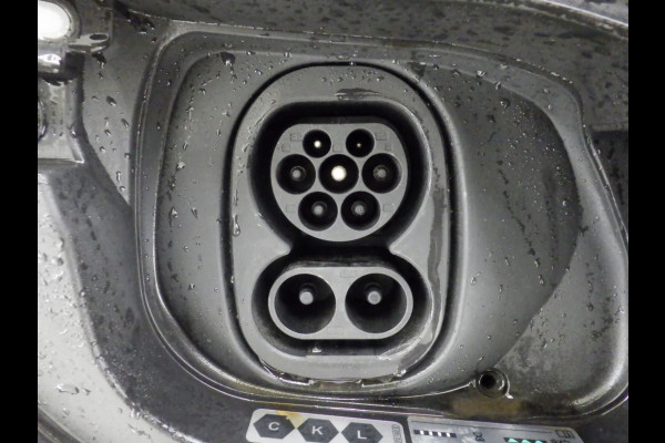 Volkswagen ID.3 Pro Edition 58 kWh | Stoel- & Stuurwielverwarming | Navi |