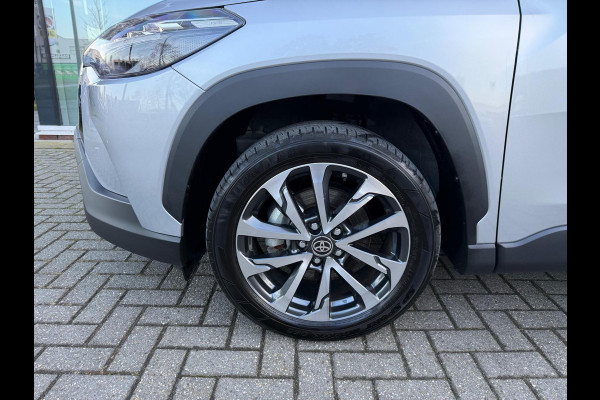 Toyota Corolla Cross Hybrid 140 Style Automaat - Panoramadak - Navi - Camera - Climate