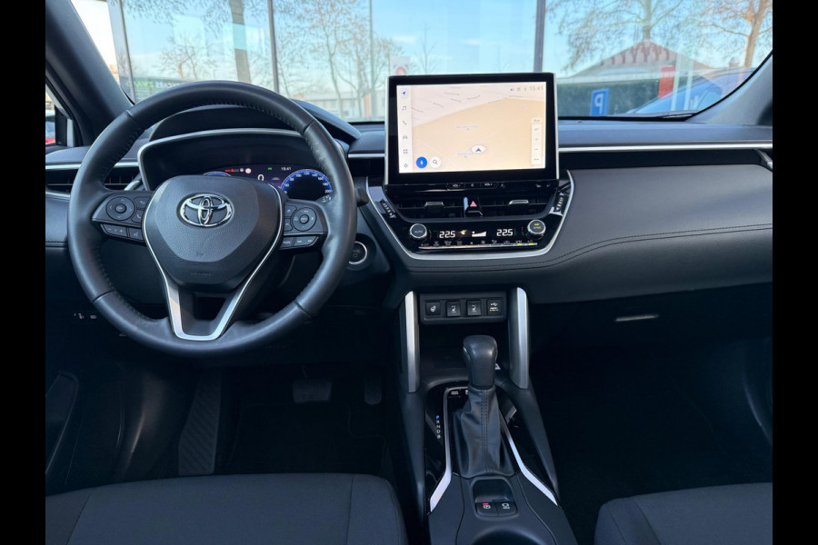Toyota Corolla Cross Hybrid 140 Style Automaat - Panoramadak - Navi - Camera - Climate