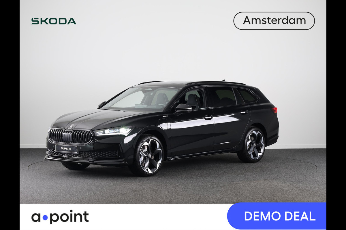 Škoda Superb combi Sportline Business PHEV 1.5 TSI 204 pk 6 versn. DSG | Travel assist plus | Panoramadak | Canton | 19 inch lichtmetalen velgen