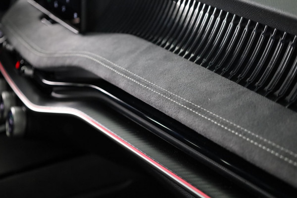 Škoda Superb combi Sportline Business PHEV 1.5 TSI 204 pk 6 versn. DSG | Travel assist plus | Panoramadak | Canton | 19 inch lichtmetalen velgen