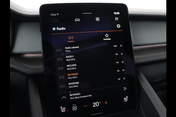 Polestar 2 Long Range Dual Motor Launch Edition 78kWh | Panoramadak | 360 Camera | Stoelverwarming | Adaptive cruise | Keyless | Carplay | Navigatie | Stuurverwarming | Memory | Navigatie