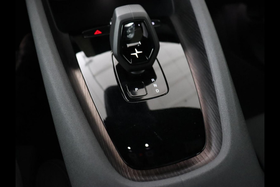 Polestar 2 Long Range Dual Motor Launch Edition 78kWh | Panoramadak | 360 Camera | Stoelverwarming | Adaptive cruise | Keyless | Carplay | Navigatie | Stuurverwarming | Memory | Navigatie