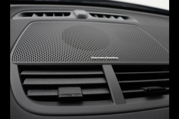 Polestar 2 Long Range Dual Motor Launch Edition 78kWh | Panoramadak | 360 Camera | Stoelverwarming | Adaptive cruise | Keyless | Carplay | Navigatie | Stuurverwarming | Memory | Navigatie