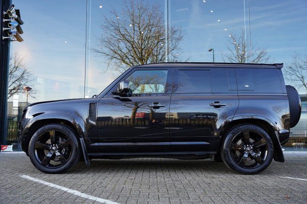 Land Rover Defender 110 P 525 V8 Black Edition / EX BTW / Grijs Kenteken