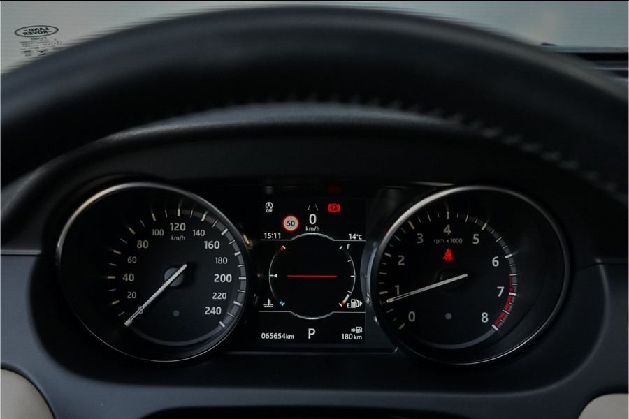 Land Rover Discovery Sport 2.0 Si4 4WD Urban Series Leer Trekhaak Meridian Stuurverwarming