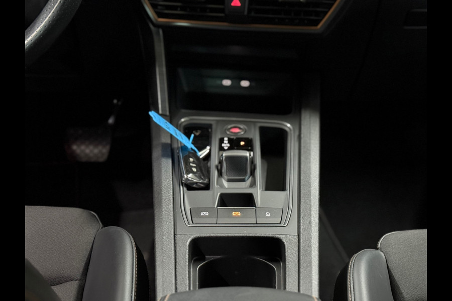 CUPRA Formentor 1.4 TSI e-Hybrid Essential | Half leder | 19' inch | Sfeerverlichting | Carplay | Navigatie | LED | Winterpakket