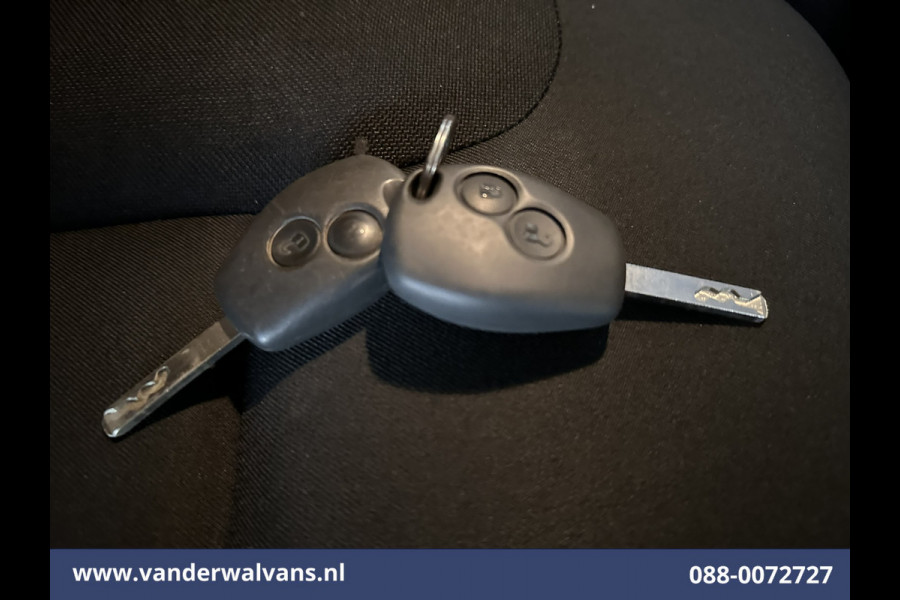 Renault Trafic 1.6 dCi 126pk L1H1 Euro6 Airco | Imperiaal | Navigatie | Trekhaak | Cruisecontrol | Parkeersensoren Bijrijdersbank