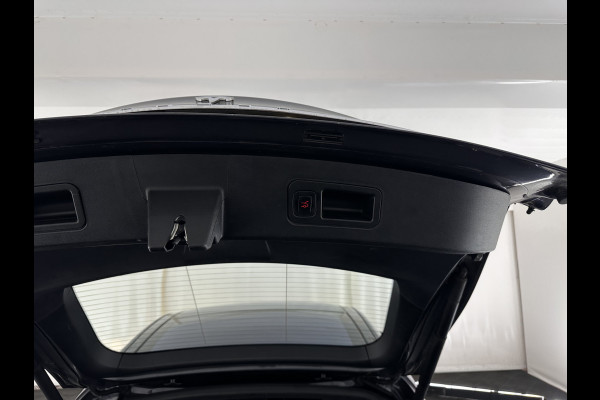 Tesla Model S 100D [ 3-Fase ] (INCL-BTW) *PANO | NAPPA-FULL-LEATHER | AUTO-PILOT | AIR-SUSPENSION | FULL-LED |  ADAPT.CRUISE | KEYLESS | MEMORY-PACK | SURROUND-VIEW | DIGI-COCKPIT | COMFORT-SEATS | 19''ALU*