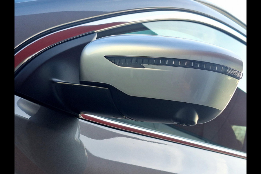 Nissan QASHQAI 1.3 DIG-T Tekna + Automaat | Leder | Trekhaak | Pano | Bose  | Adaptive CC | MemorySeat |