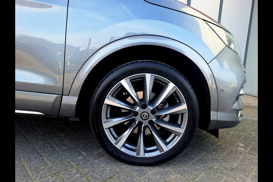 Nissan QASHQAI 1.3 DIG-T Tekna + Automaat | Leder | Trekhaak | Pano | Bose  | Adaptive CC | MemorySeat |