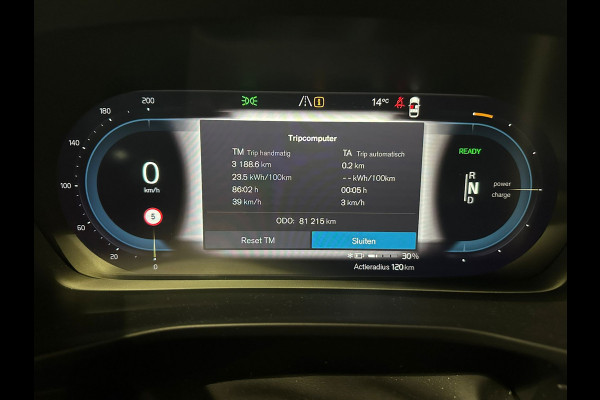 Volvo XC40 Aut. Recharge Twin Ultimate ACC Leder 360camera 408pk