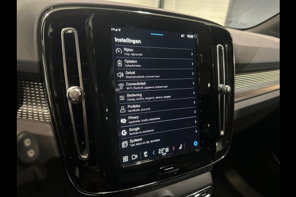 Volvo XC40 Aut. Recharge Twin Ultimate ACC Leder 360camera 408pk