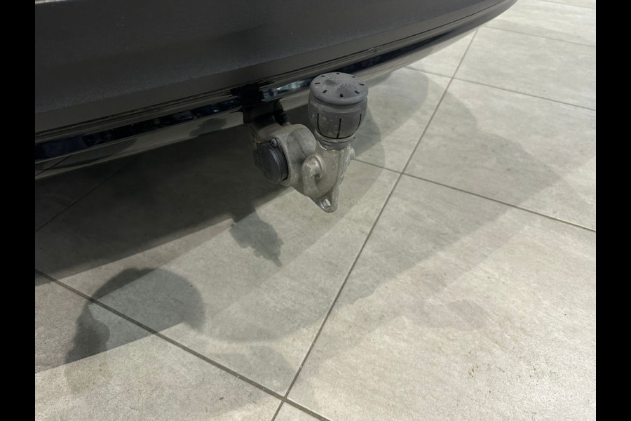 Volvo XC40 Aut. Recharge Twin Ultimate ACC Leder 360camera 408pk