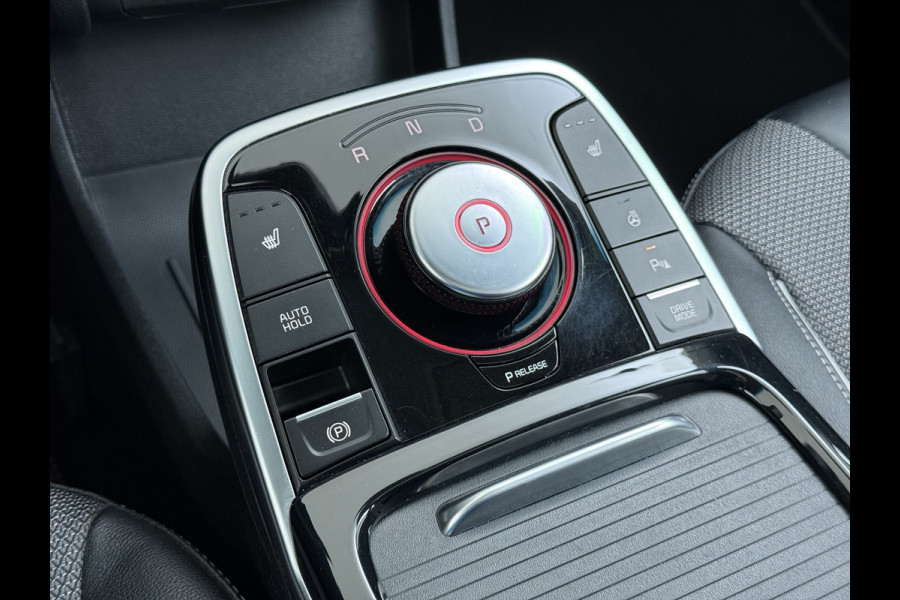 Kia e-Niro DynamicPlusLine 64kWh Elek.Glazen schuif-/kanteldak Trekhaak Adaptive-Cruise Camera Apple Carplay Android Auto Navi Ecc Stoel-Stuurverwarming Pdc Lane Assist VESS DAB Led Isofix Keyless 1e Eigenaar Origineel Nederlandse Auto Dealeronderhouden