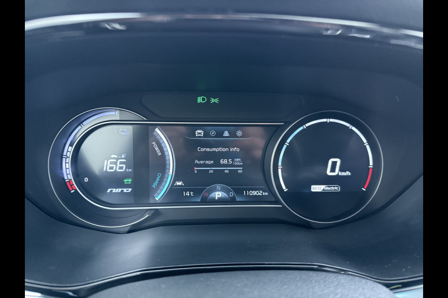 Kia e-Niro DynamicPlusLine 64kWh Elek.Glazen schuif-/kanteldak Trekhaak Adaptive-Cruise Camera Apple Carplay Android Auto Navi Ecc Stoel-Stuurverwarming Pdc Lane Assist VESS DAB Led Isofix Keyless 1e Eigenaar Origineel Nederlandse Auto Dealeronderhouden