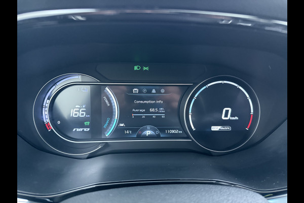 Kia e-Niro DynamicPlusLine 64kWh Elek.Glazen schuif-/kanteldak Trekhaak Adaptive-Cruise Camera Apple Carplay Android Auto Navi Ecc Stoel-Stuurverwarming Pdc Lane Assist VESS DAB Led Isofix Keyless 1e Eigenaar Origineel Nederlandse Auto Dealeronderhouden