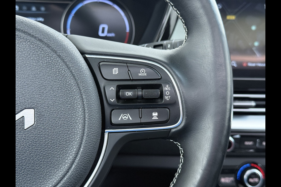 Kia e-Niro DynamicPlusLine 64kWh Elek.Glazen schuif-/kanteldak Trekhaak Adaptive-Cruise Camera Apple Carplay Android Auto Navi Ecc Stoel-Stuurverwarming Pdc Lane Assist VESS DAB Led Isofix Keyless 1e Eigenaar Origineel Nederlandse Auto Dealeronderhouden