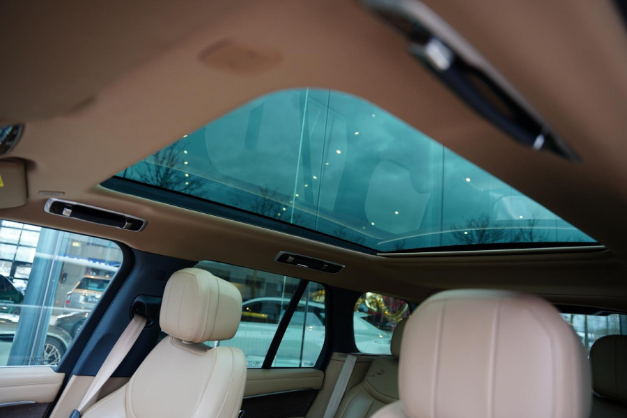 Land Rover Range Rover P 440 E SE / Nieuwe Service / Trekhaak / Stoelventilatie