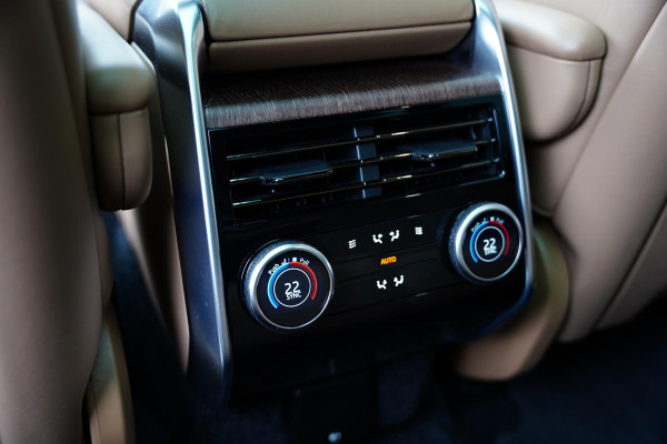 Land Rover Range Rover P 440 E SE / Nieuwe Service / Trekhaak / Stoelventilatie