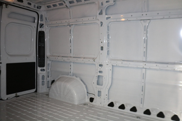 Citroën Jumper 2.2 BlueHDi 140 S&S L2 H2 3.5t Automaat