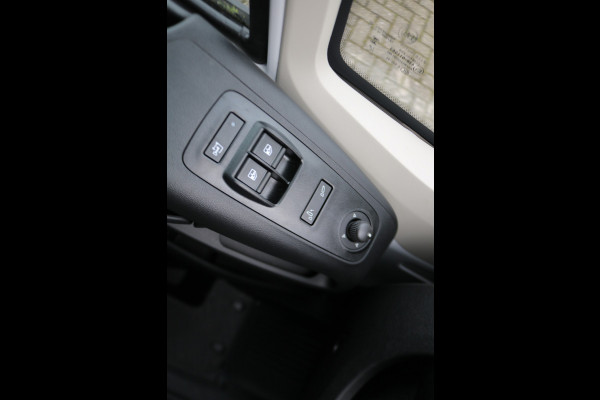 Citroën Jumper 2.2 BlueHDi 140 S&S L2 H2 3.5t Automaat