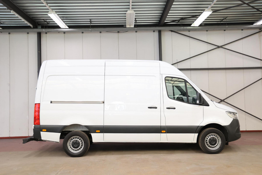 Mercedes-Benz Sprinter 316 2.2 CDI L2H2 AUTOMAAT 3500KG TREKVERMOGEN