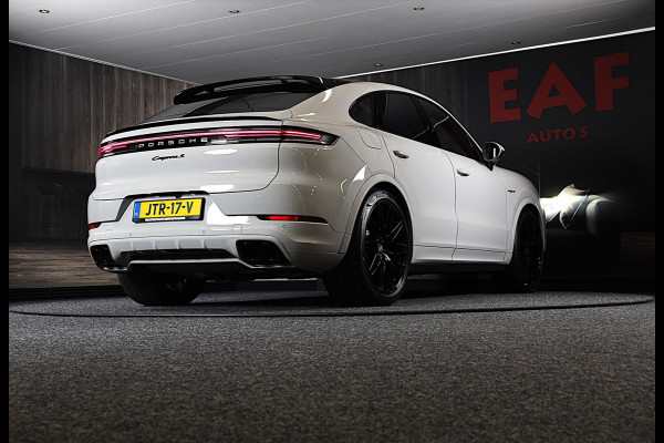 Porsche Cayenne Coupé 3.0 S E-Hybrid / 519 Pk / Head Up / 360 Camera / Acc / SportDesign / Luchtvering / Sport Chrono / Pano / 21