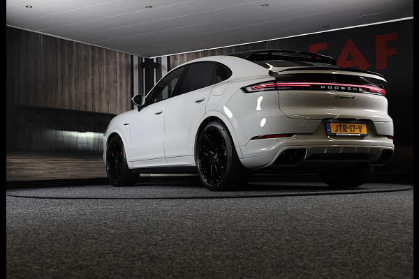 Porsche Cayenne Coupé 3.0 S E-Hybrid / 519 Pk / Head Up / 360 Camera / Acc / SportDesign / Luchtvering / Sport Chrono / Pano / 21