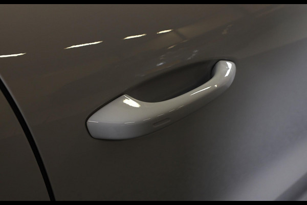 Porsche Cayenne Coupé 3.0 S E-Hybrid / 519 Pk / Head Up / 360 Camera / Acc / SportDesign / Luchtvering / Sport Chrono / Pano / 21