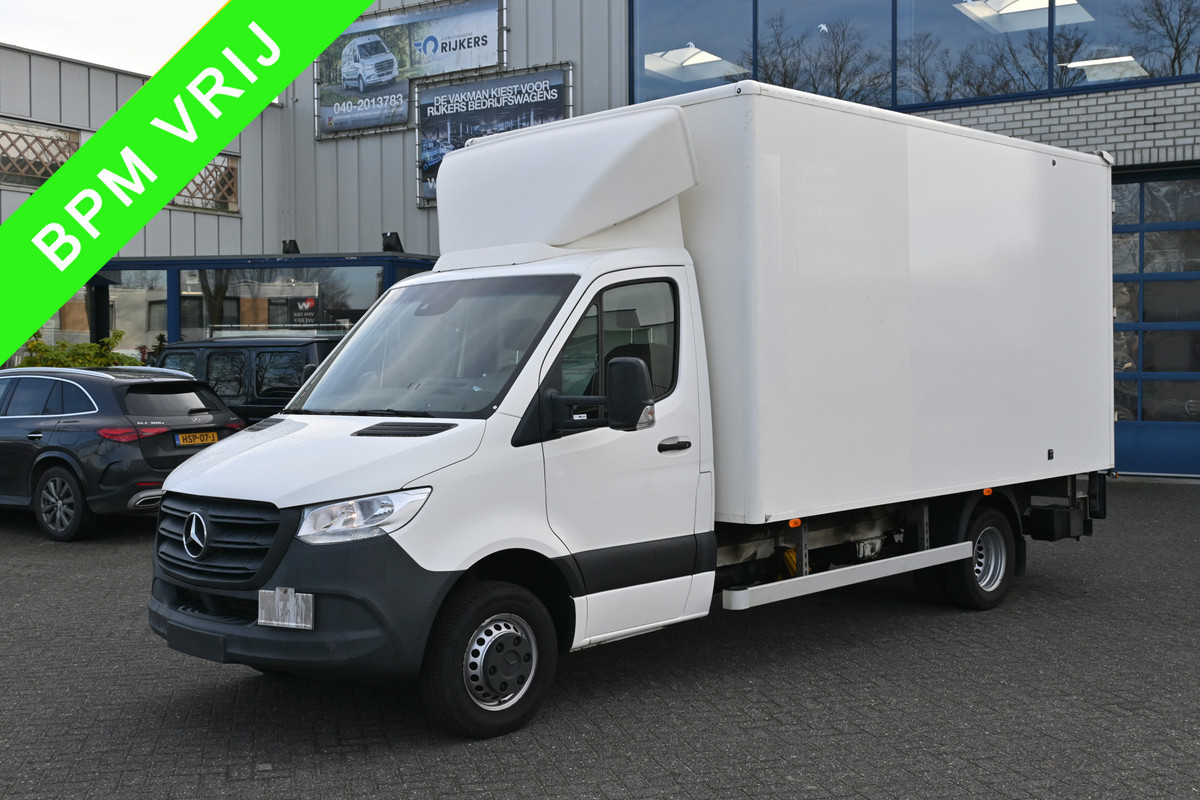 Mercedes-Benz Sprinter 514 CDI L3 Bakwagen met laadklep Camera, MBUX, Geveerde stoel, Stoelverwarming