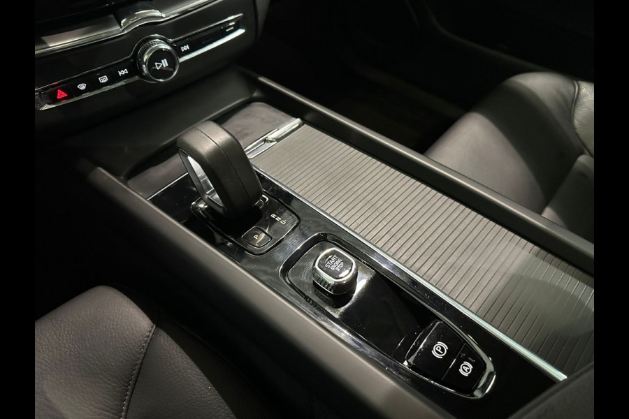 Volvo XC60 T6 Aut. Inscription Facelift Trekhaak Leder Trekhaak Google 340pk