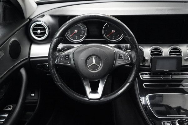Mercedes-Benz E-Klasse 200 d | TAXI KLAAR