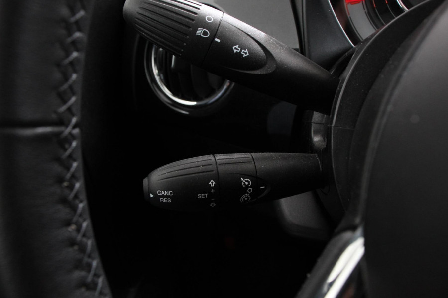 Fiat 500 1.2 Lounge Automaat | Navigatie | Lederen bekleding | Climate Control | Cruise Control | Parkeer Sensoren | Lichtmetalen velgen