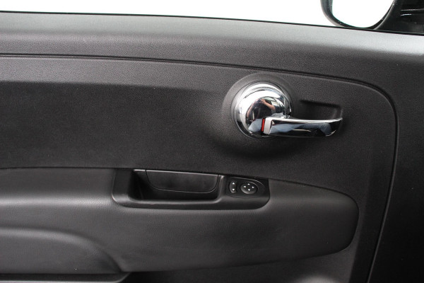 Fiat 500 1.2 Lounge Automaat | Navigatie | Lederen bekleding | Climate Control | Cruise Control | Parkeer Sensoren | Lichtmetalen velgen