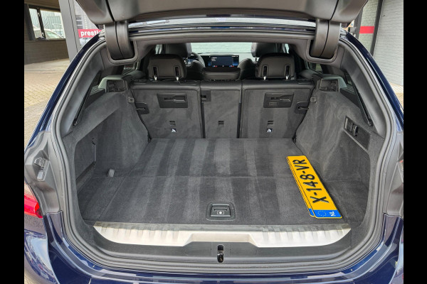 BMW 3 Serie 330E High Executive M-Sport | Btw | PANO | CurvedDisplay | Laser | 292PK | Shadowline | Facelift | HarmanKardon