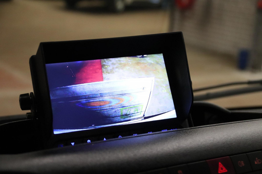 Iveco Daily 35C16 BAKWAGEN LAADKLEP ZIJDEUR Trekhaak 3500KG