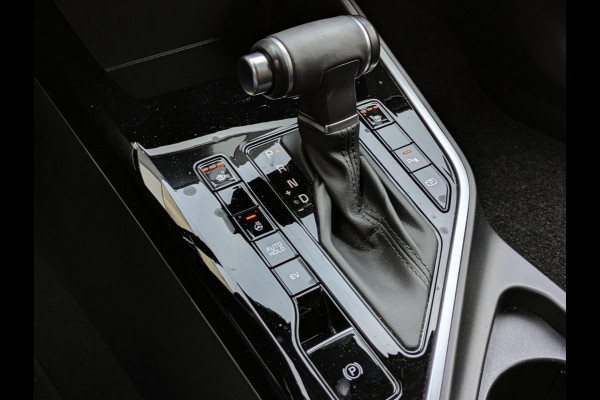 Kia Niro 1.6 GDi PHEV DynamicLine|Adaptive-Cruise|Afn.Trekhaak|Stoel/Stuurverwarming|Apple-Carplay/Android-Auto|Camera