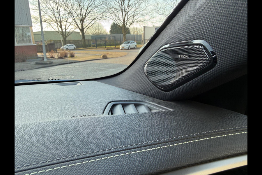 Peugeot 308 1.6 HYbrid 225 GT PACK 289PK SPORT LUX LEDER MATRIX LED HISTORIE NAP