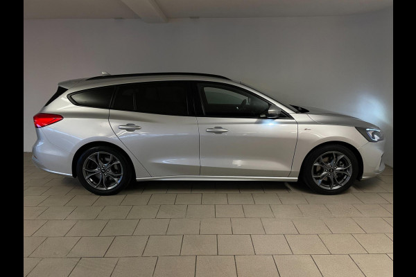 Ford FOCUS Wagon 1.0 EcoBoost Hybrid ST Line Business AIRCO NAVI CRUISE BLUETOOTH ELEK RAMEN VELGEN PRIVACYGLAS ZEER NETTE AUTO
