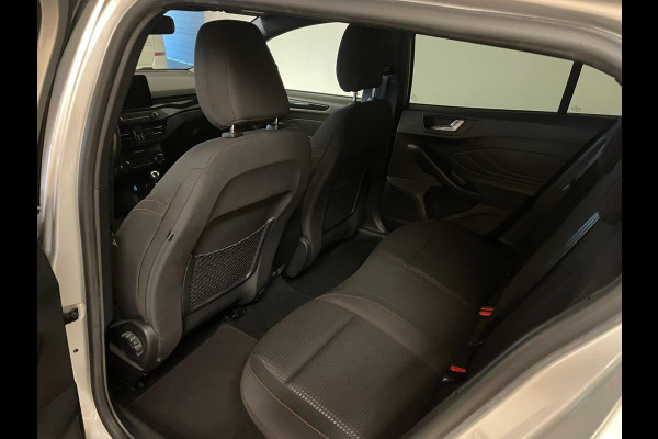 Ford FOCUS Wagon 1.0 EcoBoost Hybrid ST Line Business AIRCO NAVI CRUISE BLUETOOTH ELEK RAMEN VELGEN PRIVACYGLAS ZEER NETTE AUTO