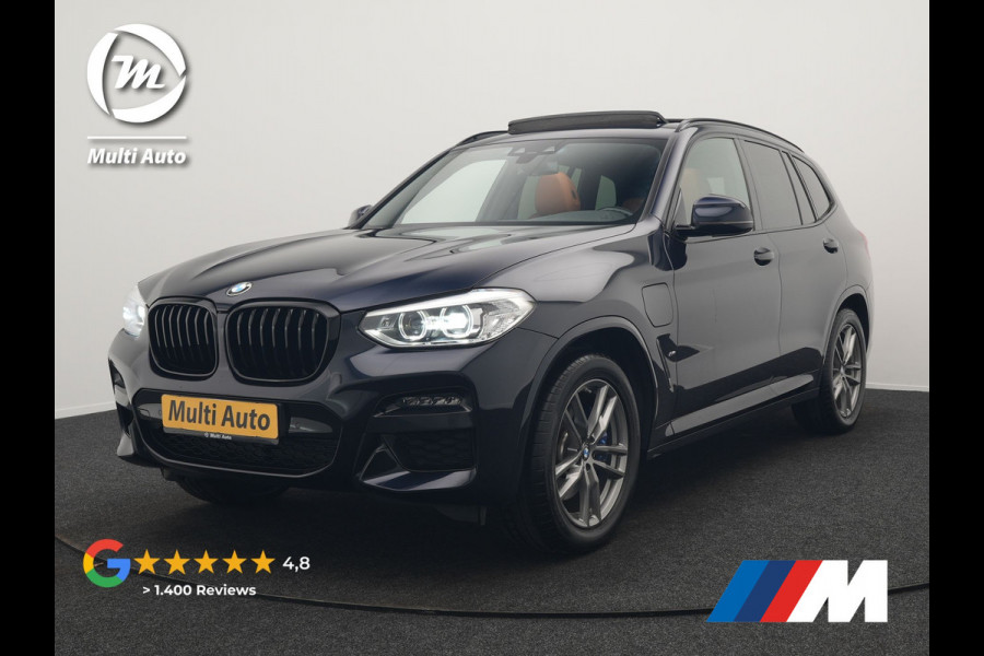 BMW X3 xDrive30e M Sport Plug In Hybrid 293pk Dealer O.H. PHEV | Panodak | Sfeerverlichting | Lederen Sportstoelen Memory & Verwarmd | Stuur Verwarmd | Apple Carplay | Keyless | Cruise Control | Navigatie | DAB | 19"L.M |