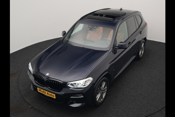 BMW X3 xDrive30e M Sport Plug In Hybrid 293pk Dealer O.H. PHEV | Panodak | Sfeerverlichting | Lederen Sportstoelen Memory & Verwarmd | Stuur Verwarmd | Apple Carplay | Keyless | Cruise Control | Navigatie | DAB | 19"L.M |