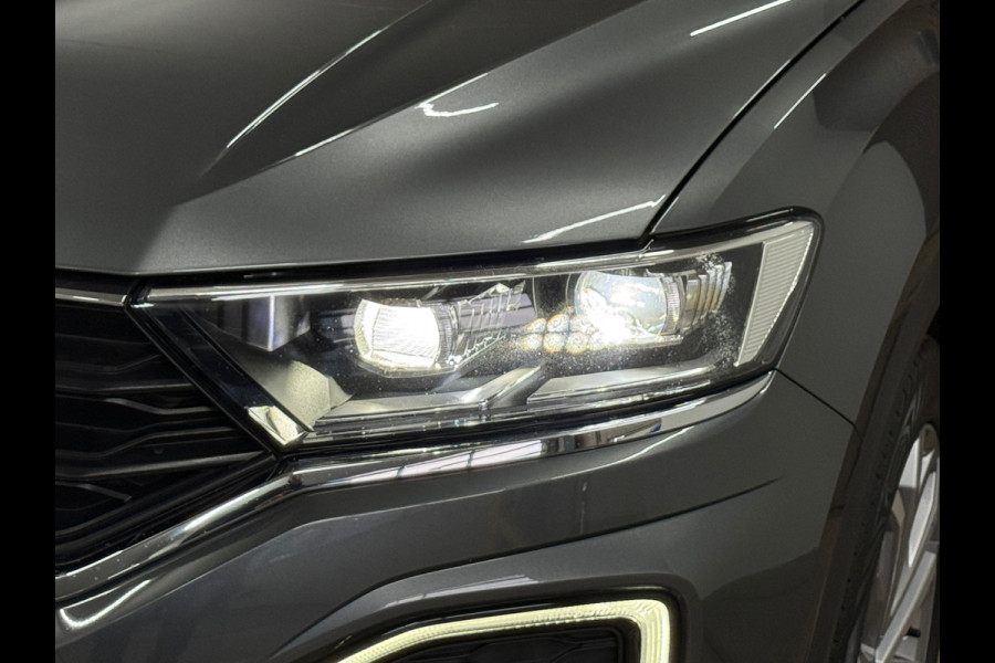 Volkswagen T-Roc 1.5 TSI Sport Business R-Line | Virtual Cockpit | Adaptive Cruise Control | Camera | Stoelverwarming