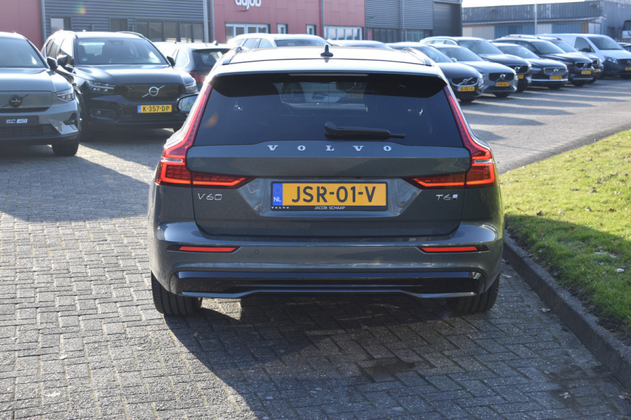 Volvo V60 T6 350PK Plug-in hybrid AWD Plus Dark | Panodak | ACC | H&K | HUD | Blis | Contour stoelen