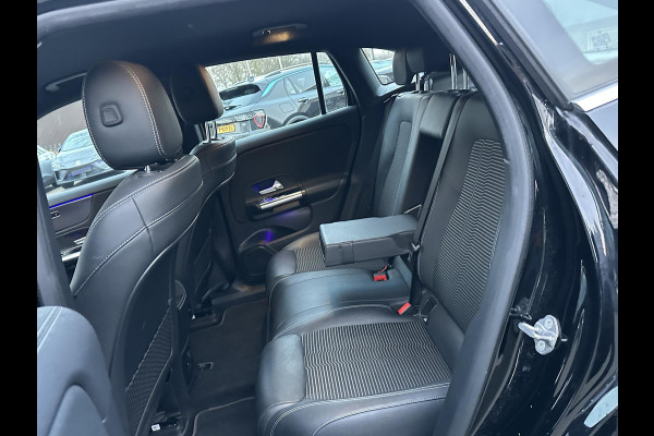 Mercedes-Benz EQA 250 Business Solution Luxury 67 kWh | SOH 96% | Ambilight | Elektr. achterklep | Stoelverwarming | Camera | Origineel Nederlandse auto | NAP | 12 mnd BOVAG garantie