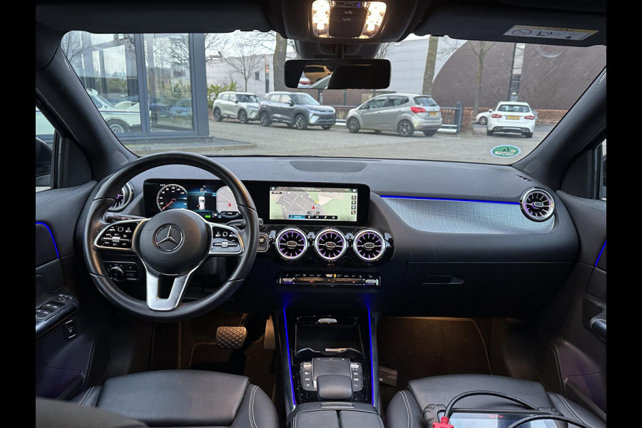 Mercedes-Benz EQA 250 Business Solution Luxury 67 kWh | SOH 96% | Ambilight | Elektr. achterklep | Stoelverwarming | Camera | Origineel Nederlandse auto | NAP | 12 mnd BOVAG garantie