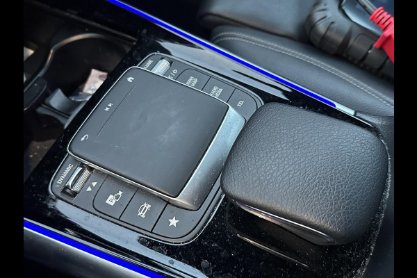 Mercedes-Benz EQA 250 Business Solution Luxury 67 kWh | SOH 96% | Ambilight | Elektr. achterklep | Stoelverwarming | Camera | Origineel Nederlandse auto | NAP | 12 mnd BOVAG garantie
