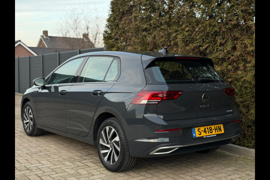 Volkswagen Golf 1.4 eHybrid Style Camera CarPlay IQ